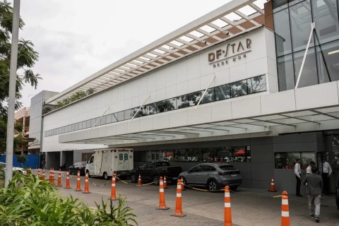 Bolsonaro recebe alta hospitalar; laudo aponta câncer de pele