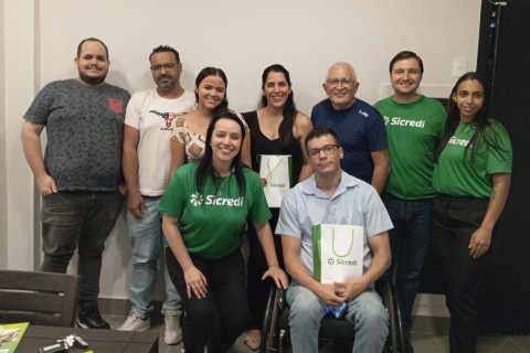 Empresários de Centralina discutem cooperativismo